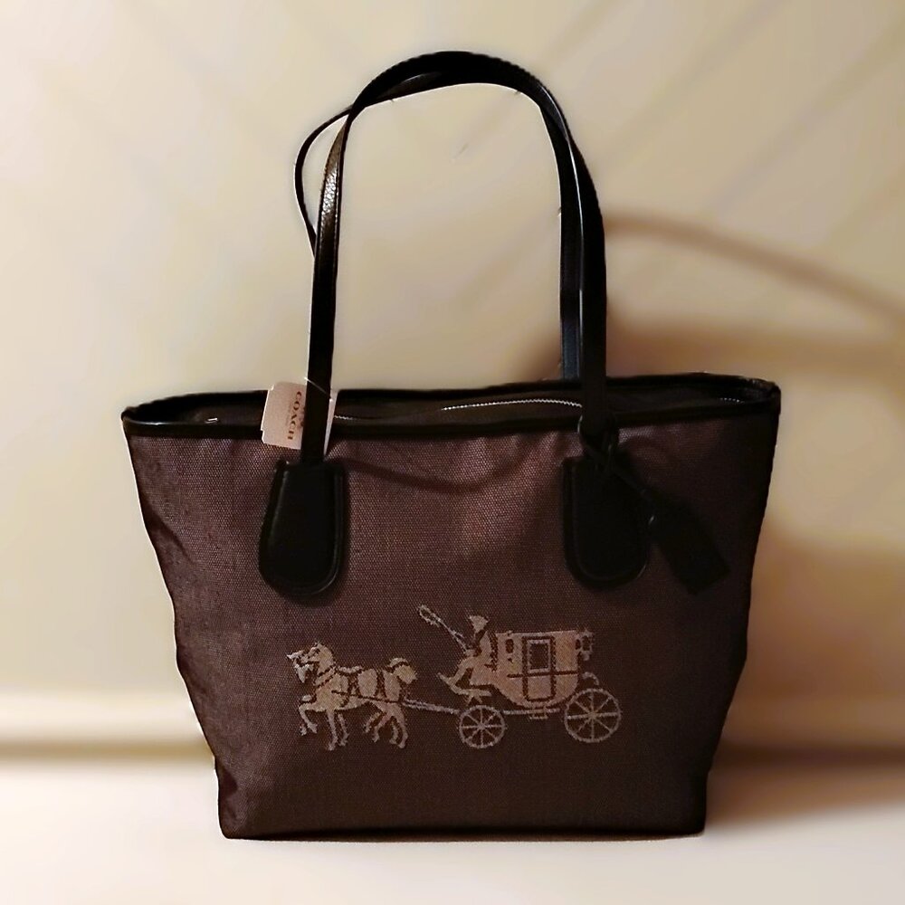 Coach WHS Horse and Carriage Black/Chalk Taxi Tote 35337M - Picture 2 of 16